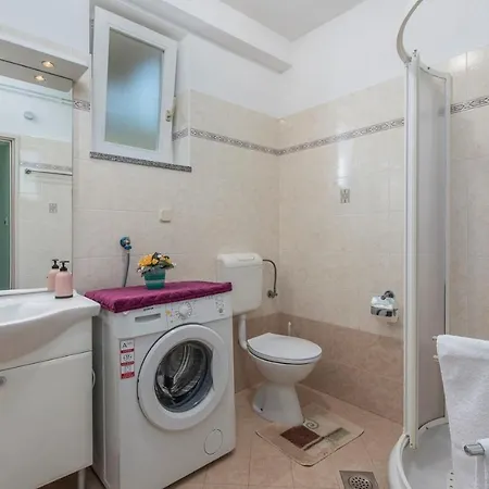 Guest house Complex Silvia 3*